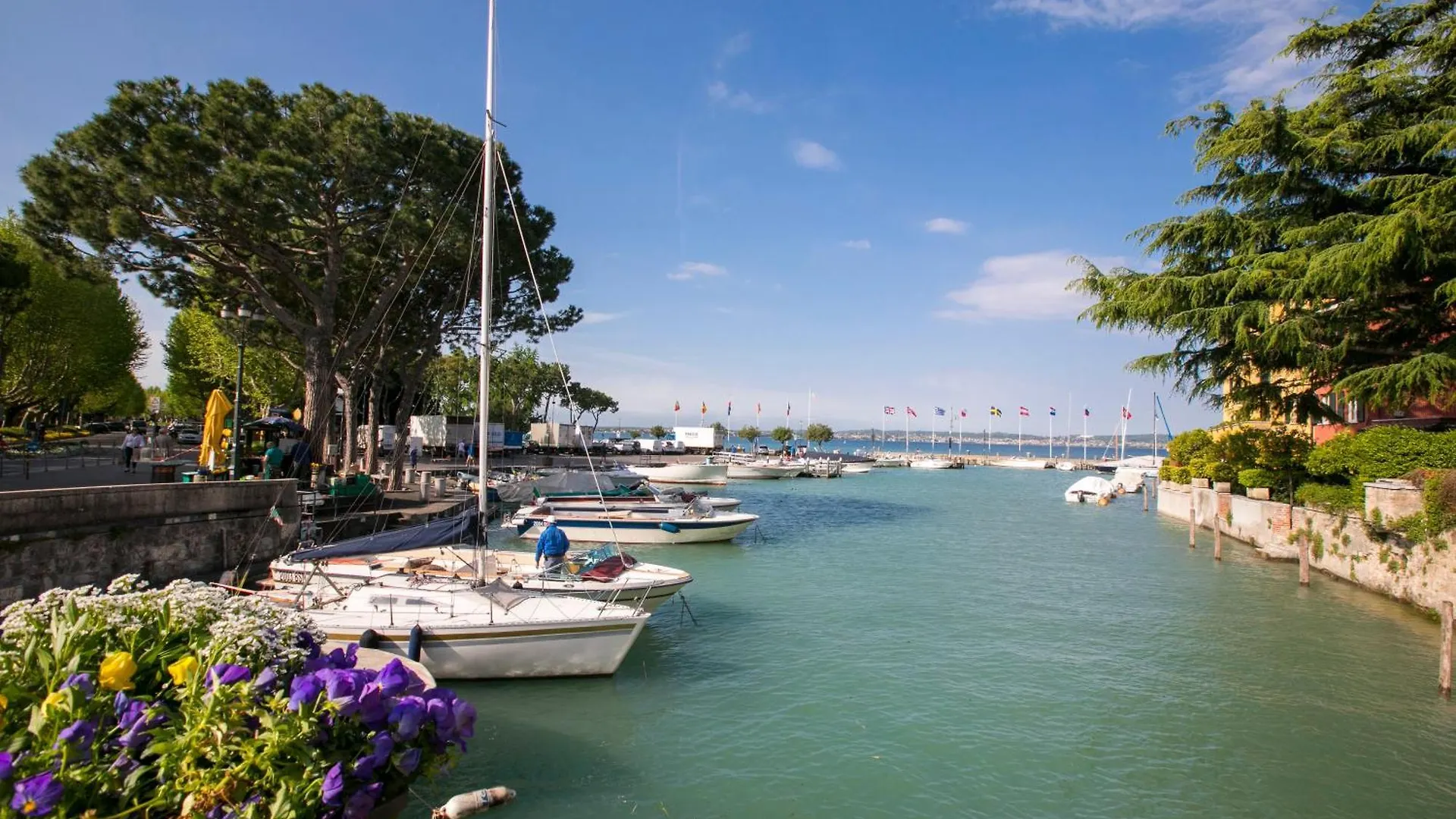 Villa Fiorita Apartments Sirmione