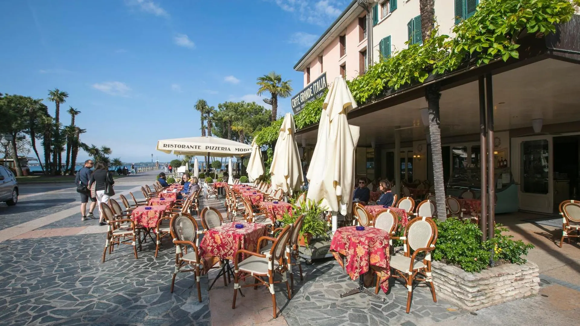 Villa Fiorita Apartments Sirmione Italien