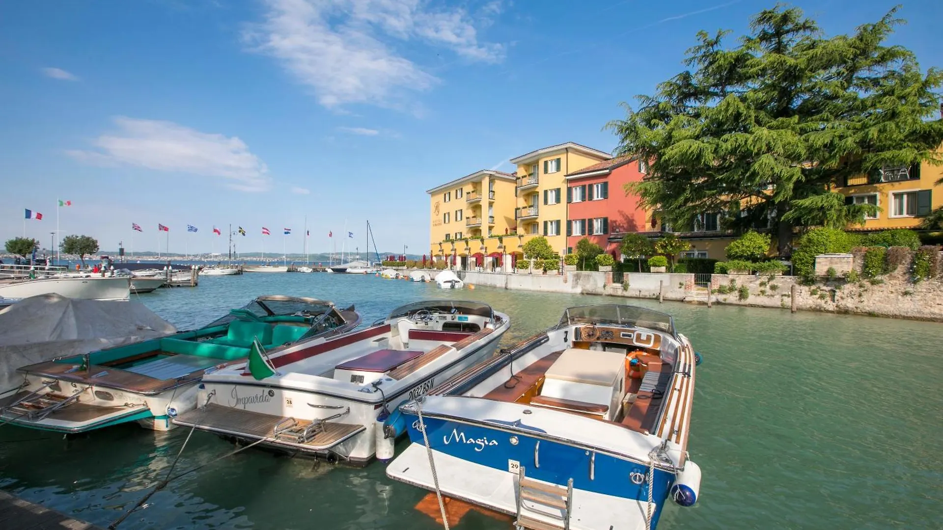 Villa Fiorita Apartments Sirmione