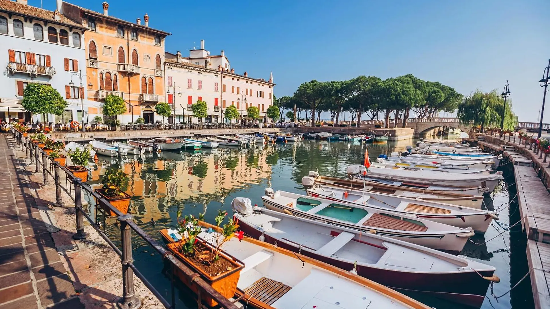 Villa Fiorita Apartments Sirmione