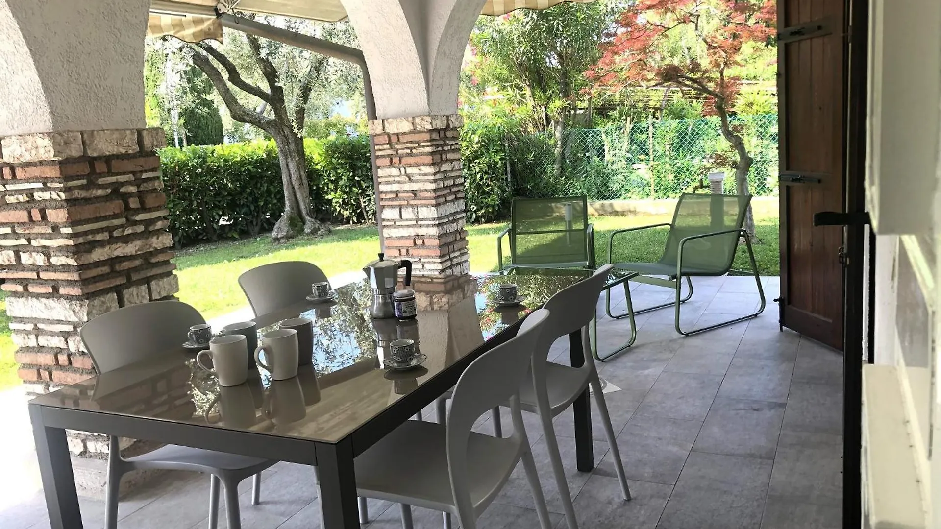 Villa Fiorita Apartments Sirmione
